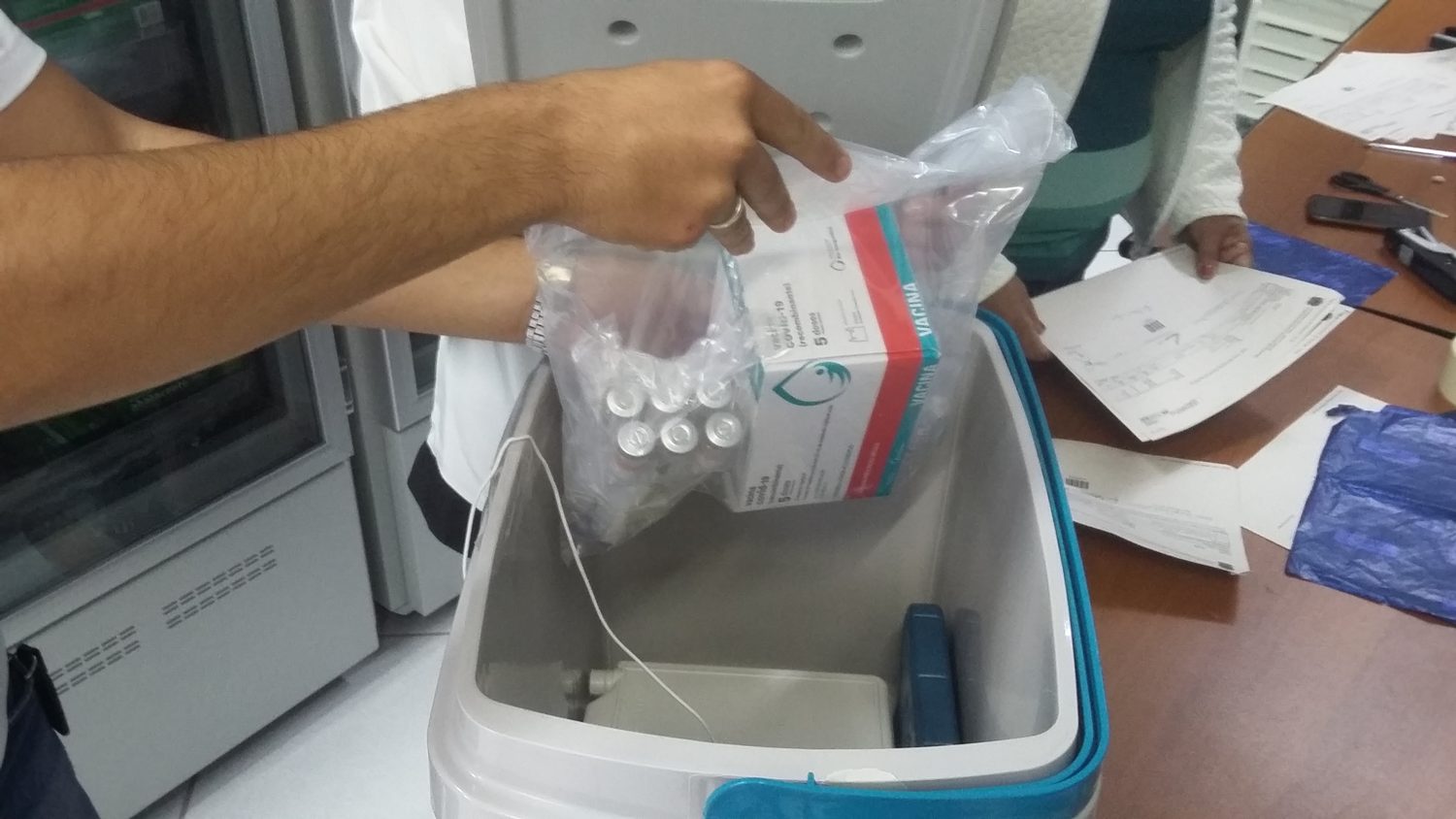Leia mais sobre o artigo SRS Passos distribui 25ª remessa de vacinas contra a covid-19